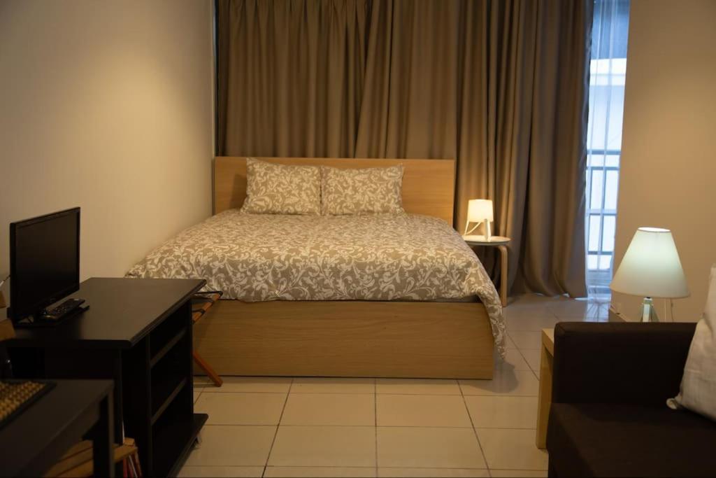 Angel - Cozy, Renovated, In Heart Appartement